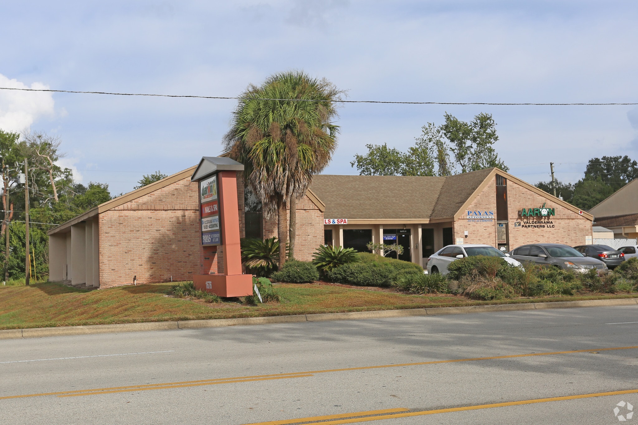 1676 Providence Blvd, Deltona, FL for Rent