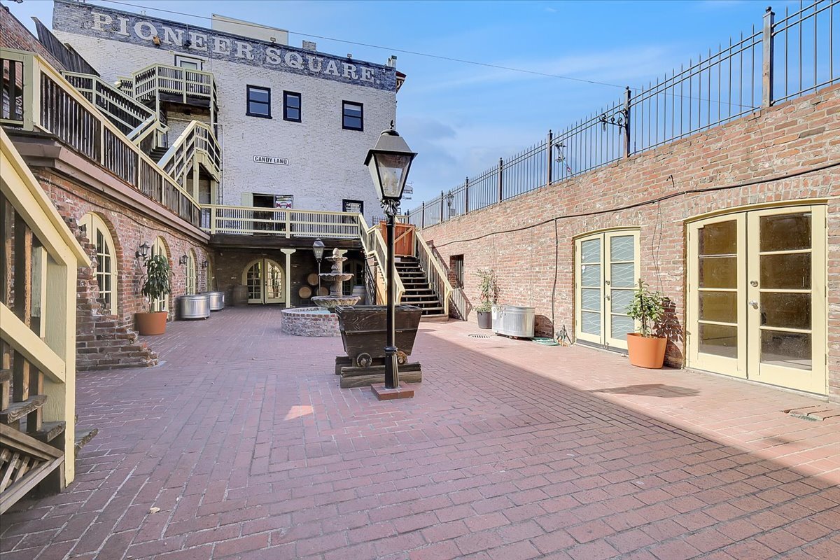 900-906 2nd St, Sacramento, CA for Rent