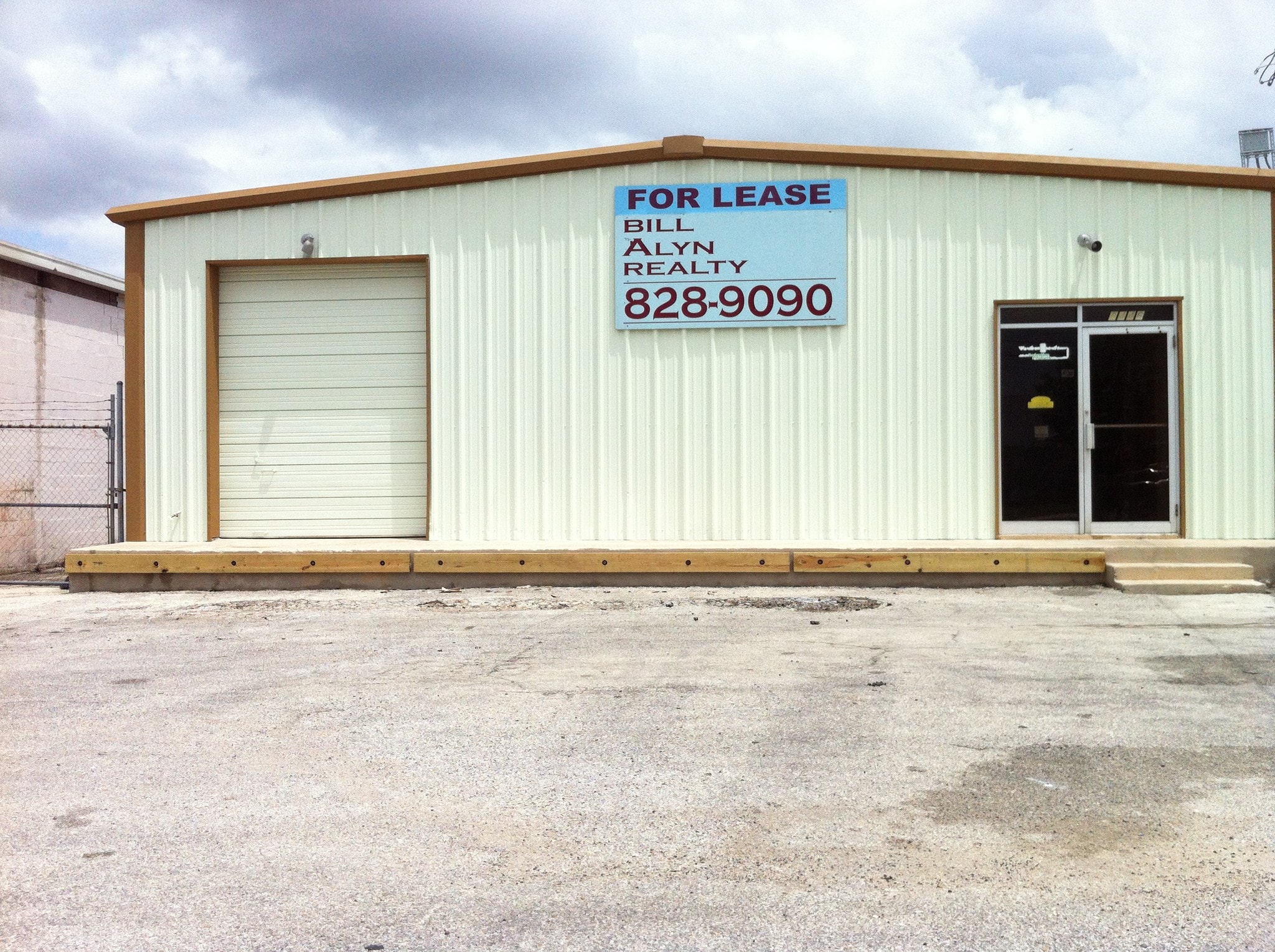 8446 Gault Ln, San Antonio, TX for Rent