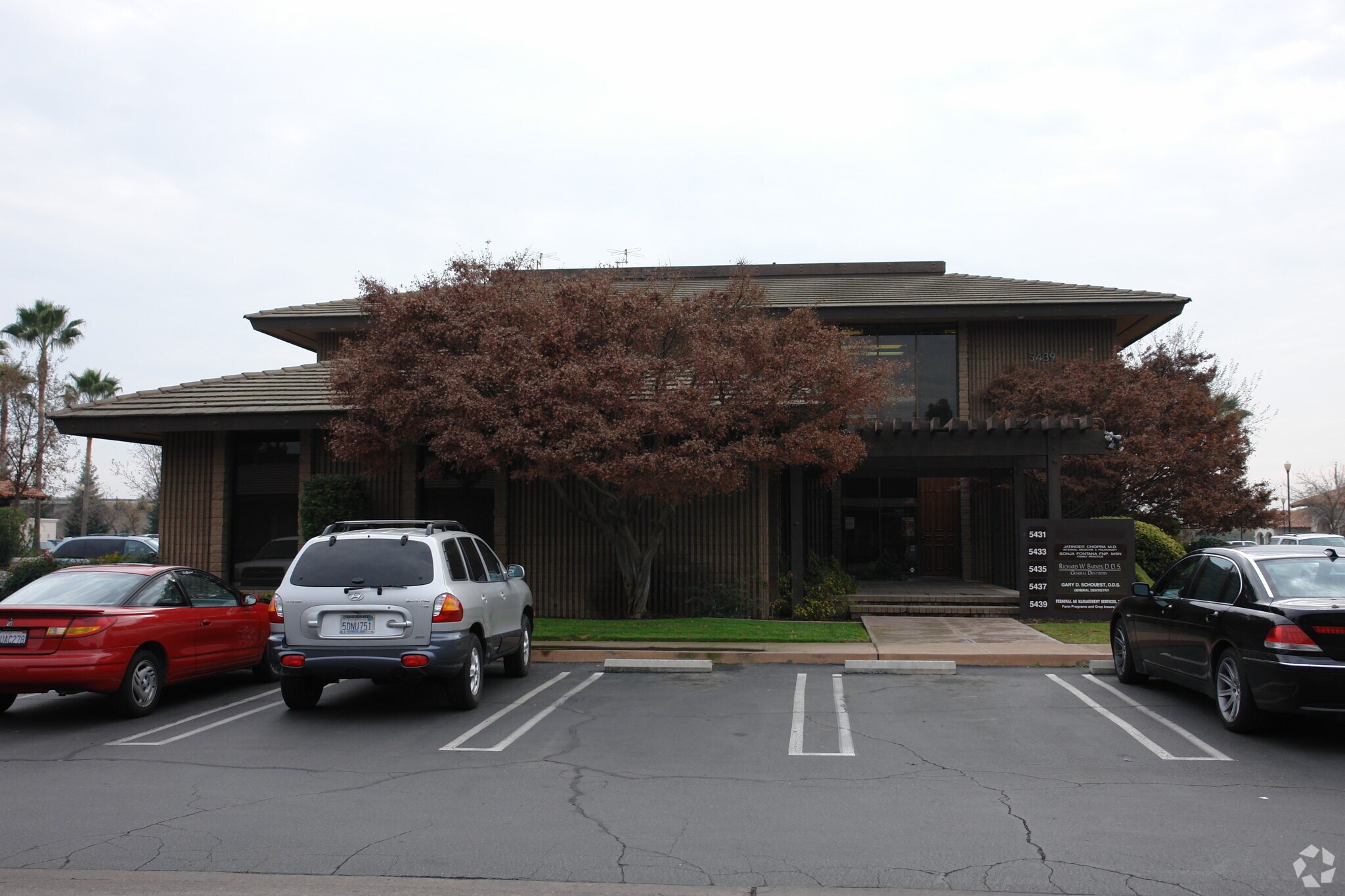 5431-5439 W Hillsdale Ave, Visalia, CA for Rent