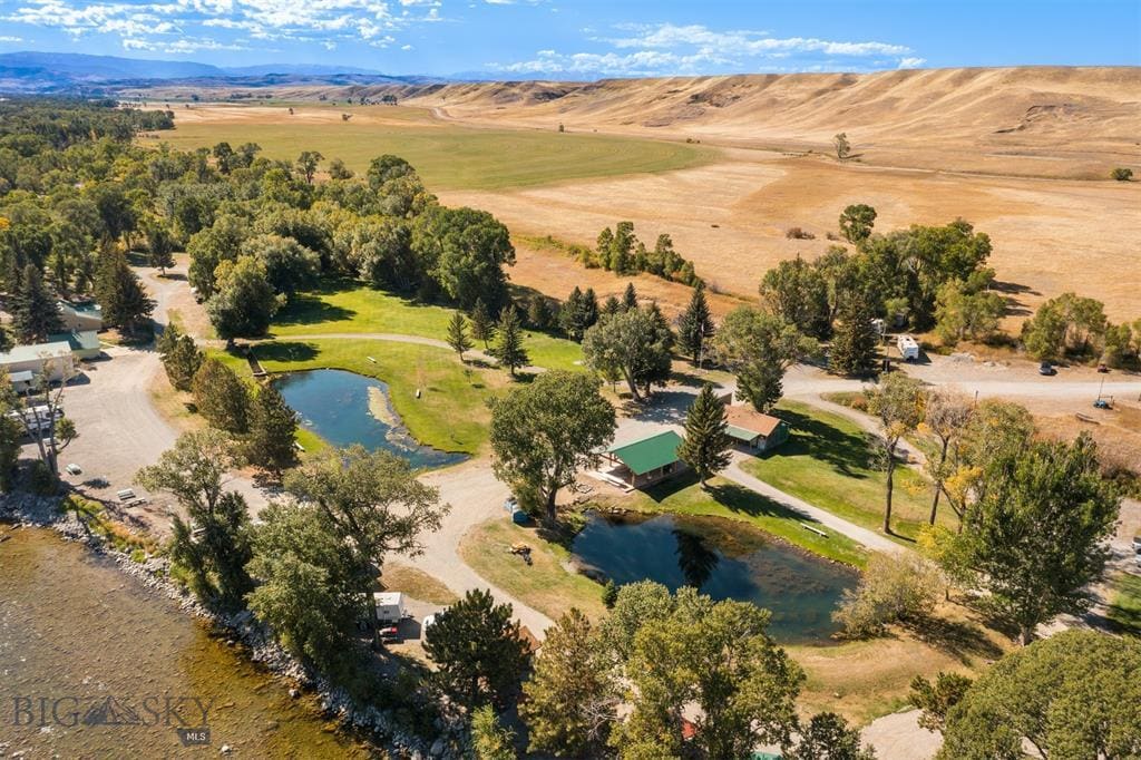 257 Main Boulder Rd, Big Timber, MT for Sale