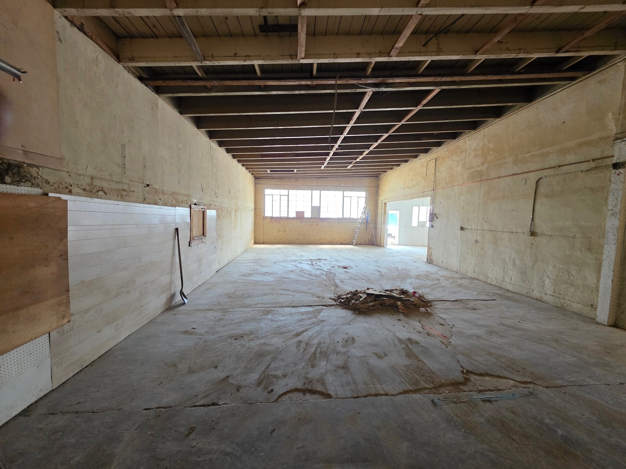 2473 Fletcher Dr, Los Angeles, CA for Rent