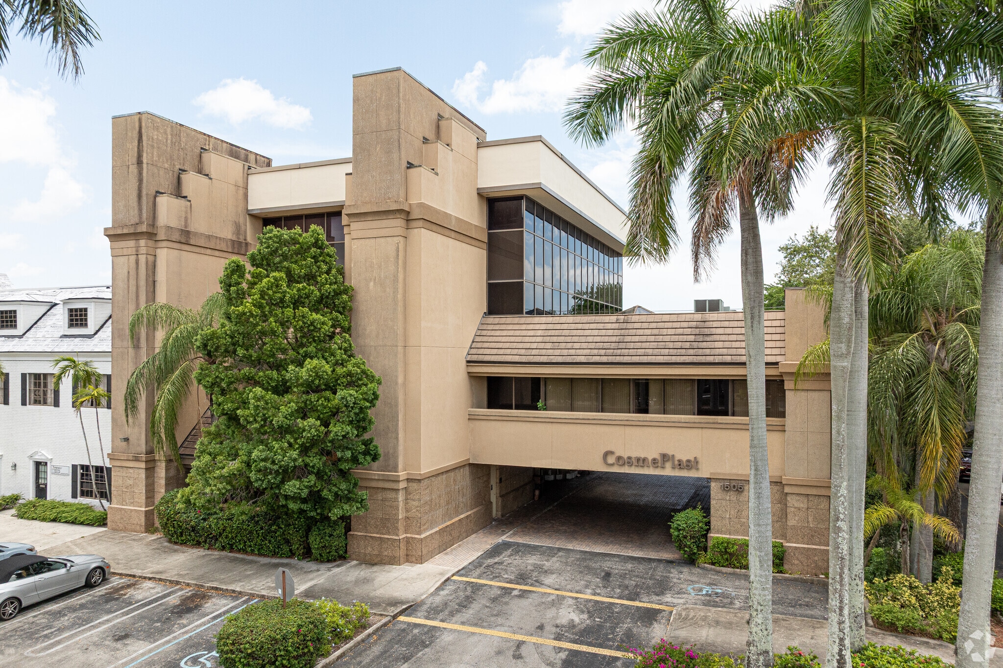 1505 N University Dr, Coral Springs, FL for Sale