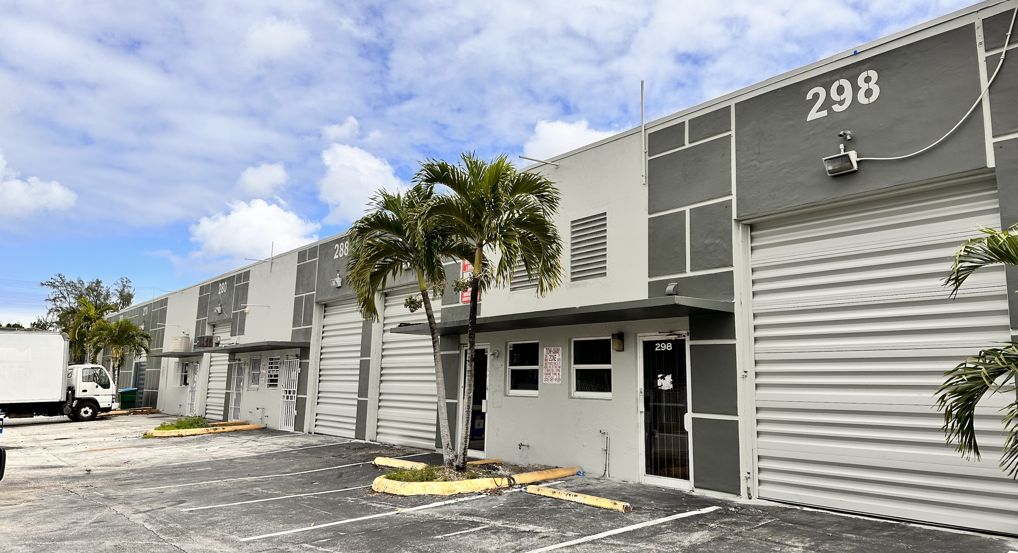 270 W 79th Pl, Hialeah, FL for Rent