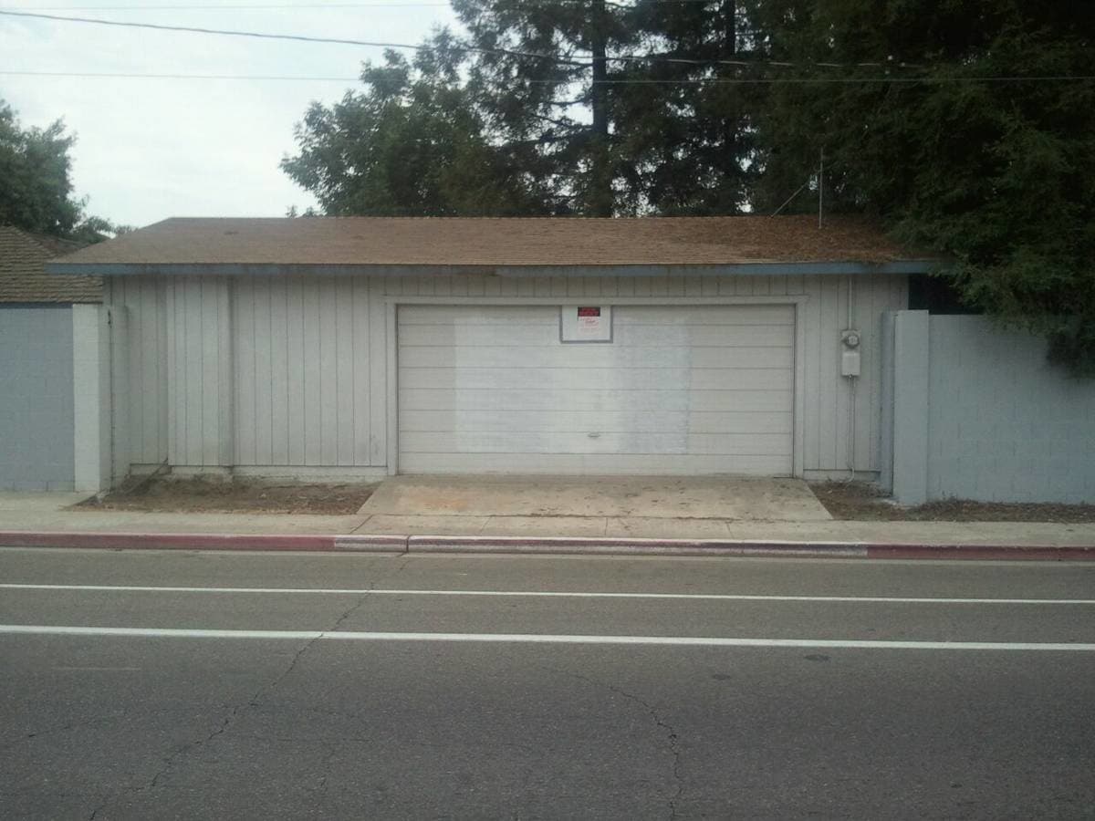 4040 W Iris Ave, Visalia, CA for Rent