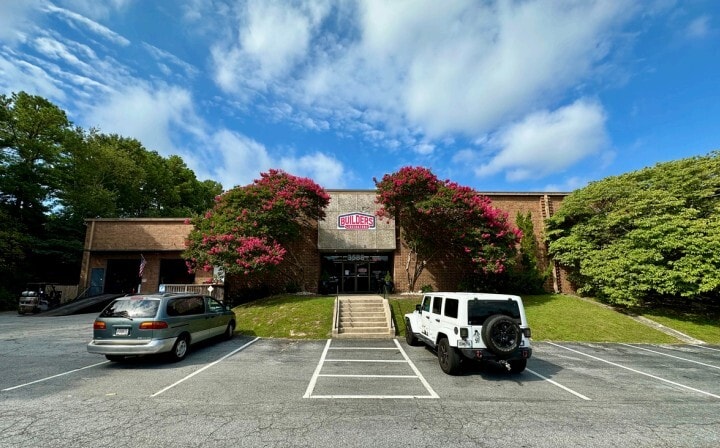 3580-3588 Broad St, Chamblee, GA for Sale