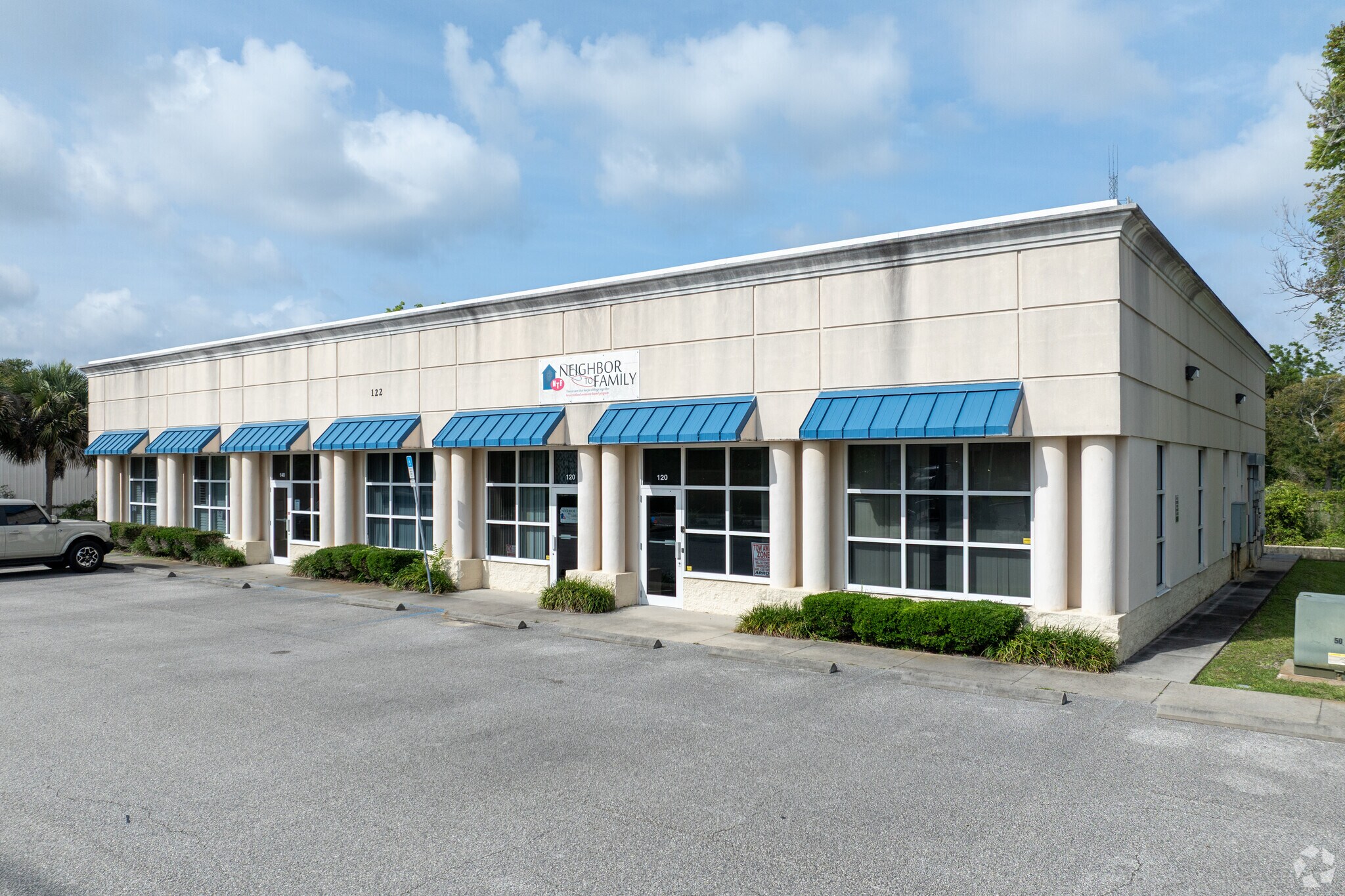 122 S Segrave St, Daytona Beach, FL for Sale