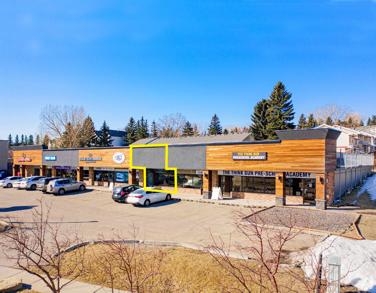 5555 Strathcona Hill SW, Calgary, AB for Rent