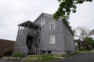2219-2221 4th St  
