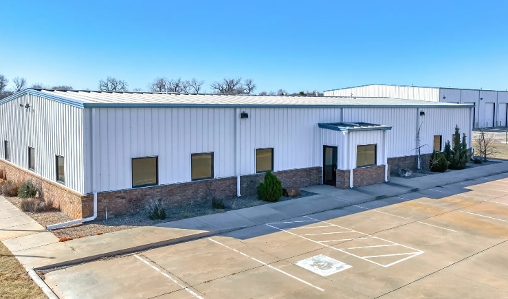 2003 S Merritt Rd, Elk City, OK for Rent