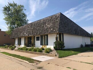 Oshkosh, WI Office - 1013 N Main St