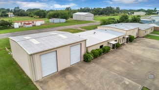 1147 Harbor Pt Rd  
