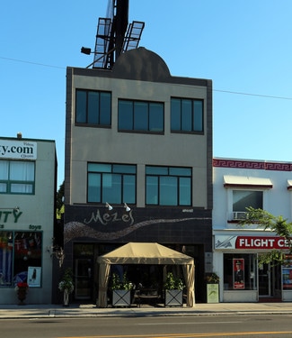 Toronto, ON Retail - 456 Danforth Ave