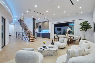 Culver City, CA Specialty - 4338 Huntley