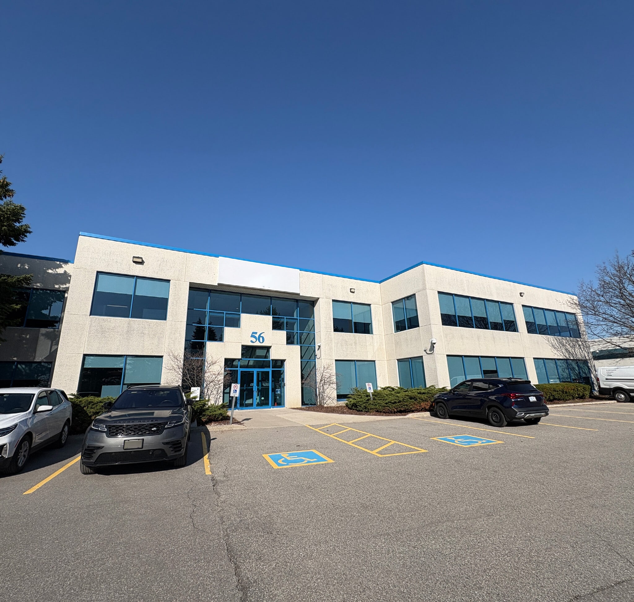 56 Leek Cres, Richmond Hill, ON for Rent