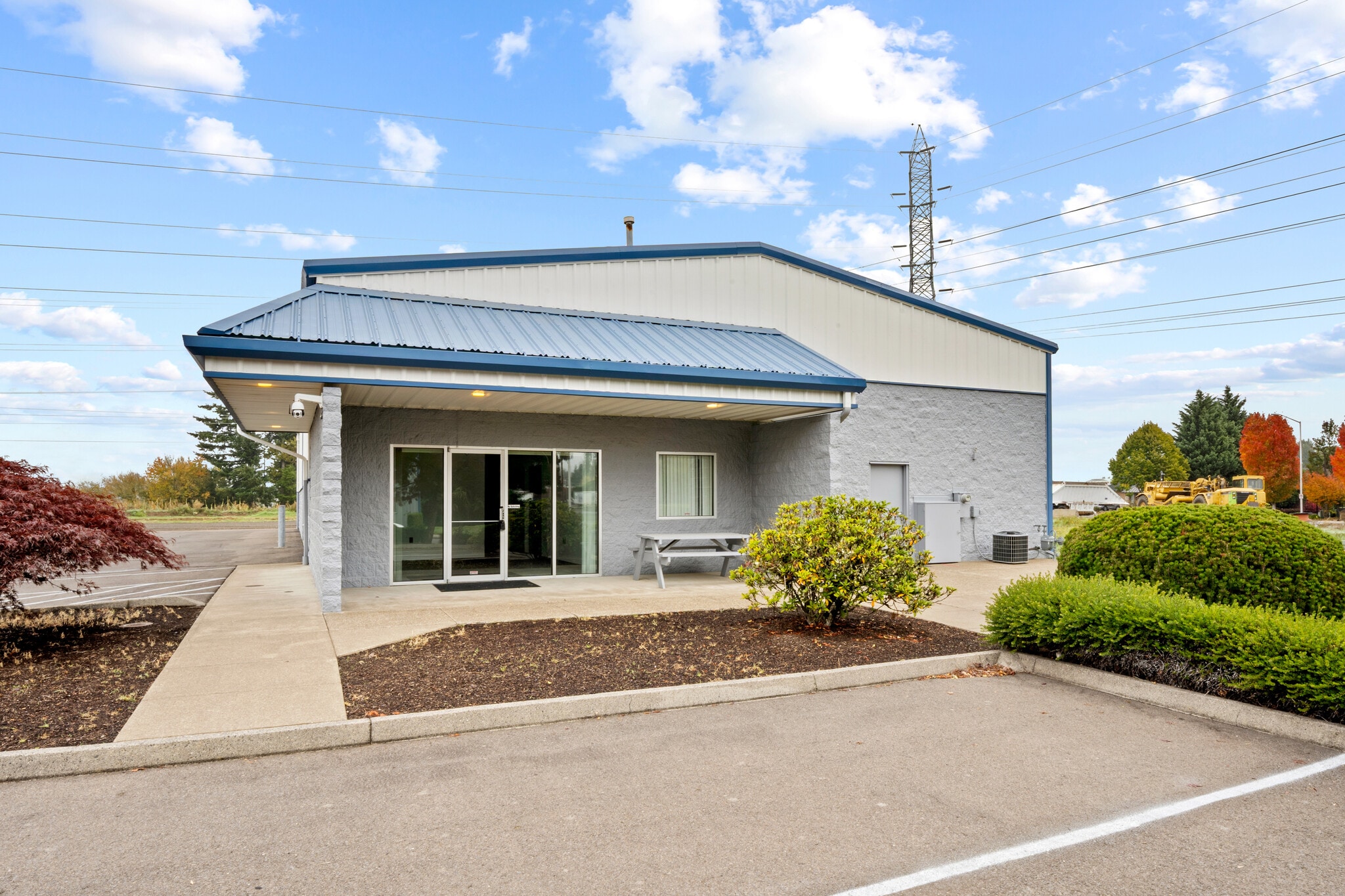 13735 SW Galbreath Dr, Sherwood, OR for Rent