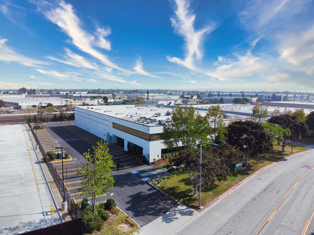 19560 S Rancho Way, Rancho Dominguez, CA for Rent