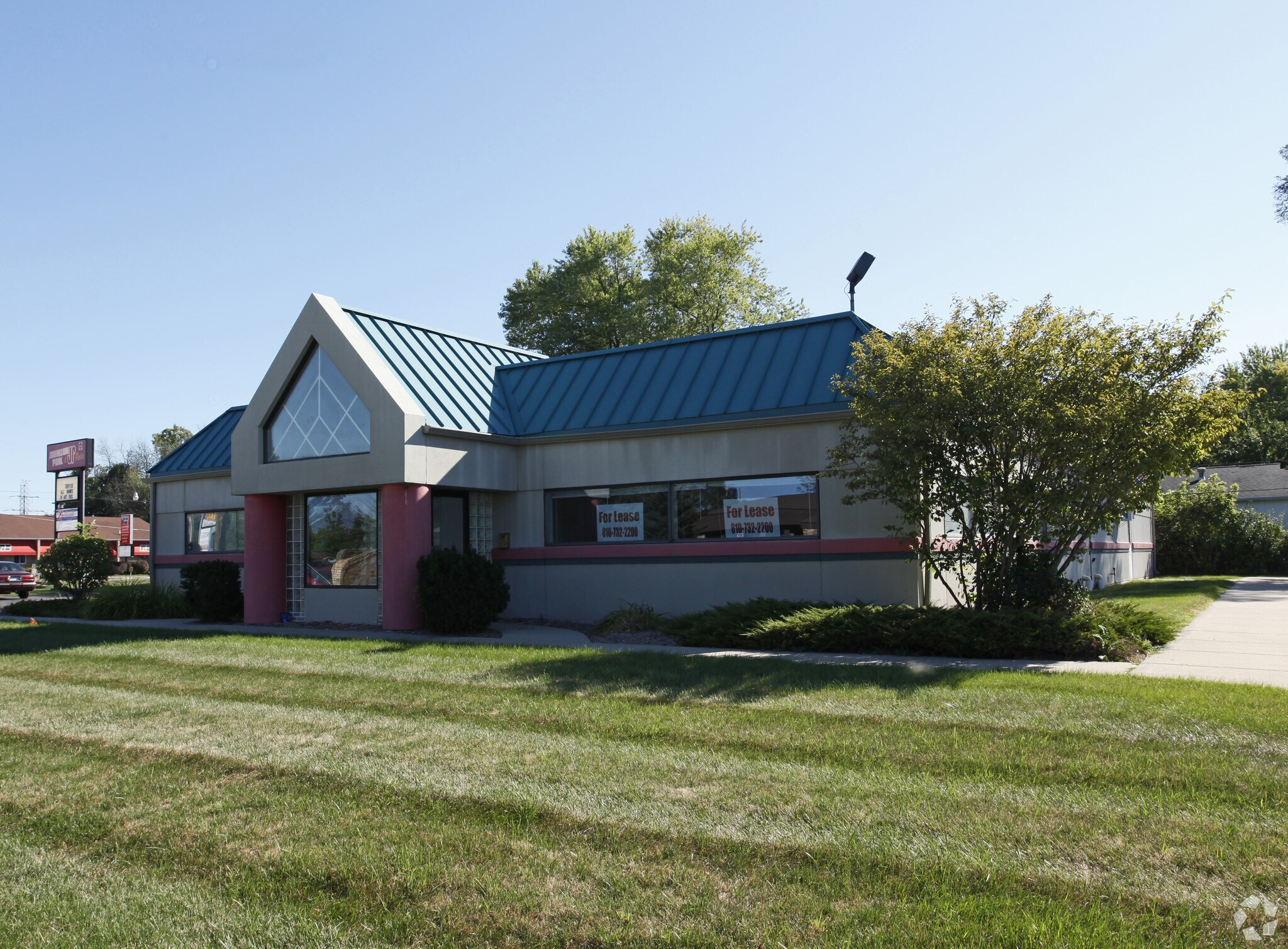 6015 W Pierson Rd, Flushing, MI for Sale