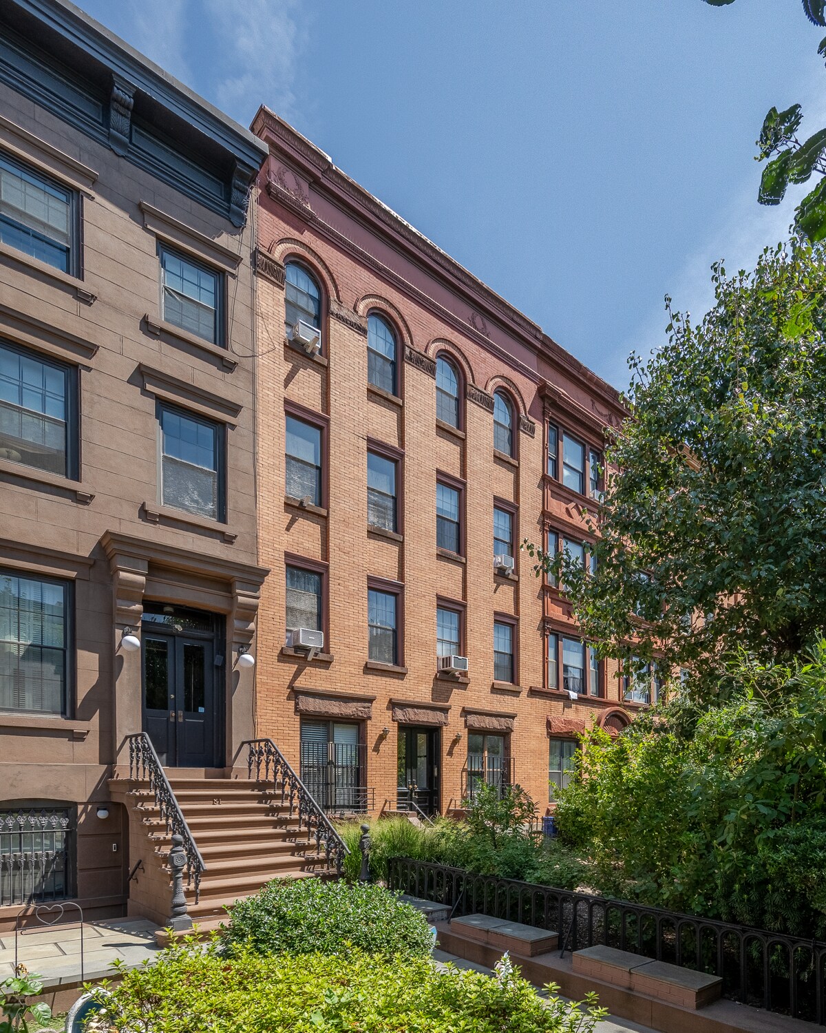 83 2nd Pl, Brooklyn, NY for Sale
