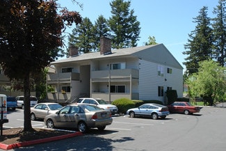 Portland, OR Apartments - 1111 NE 122nd Ave