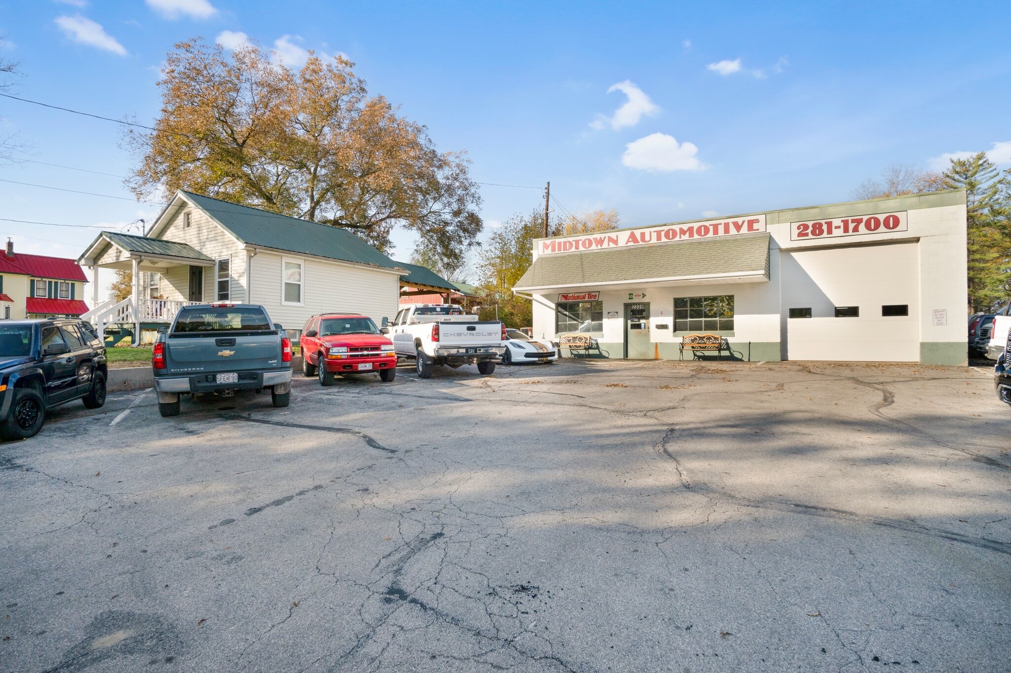 2339 Saint Paul Rd, Saint Paul, MO for Sale