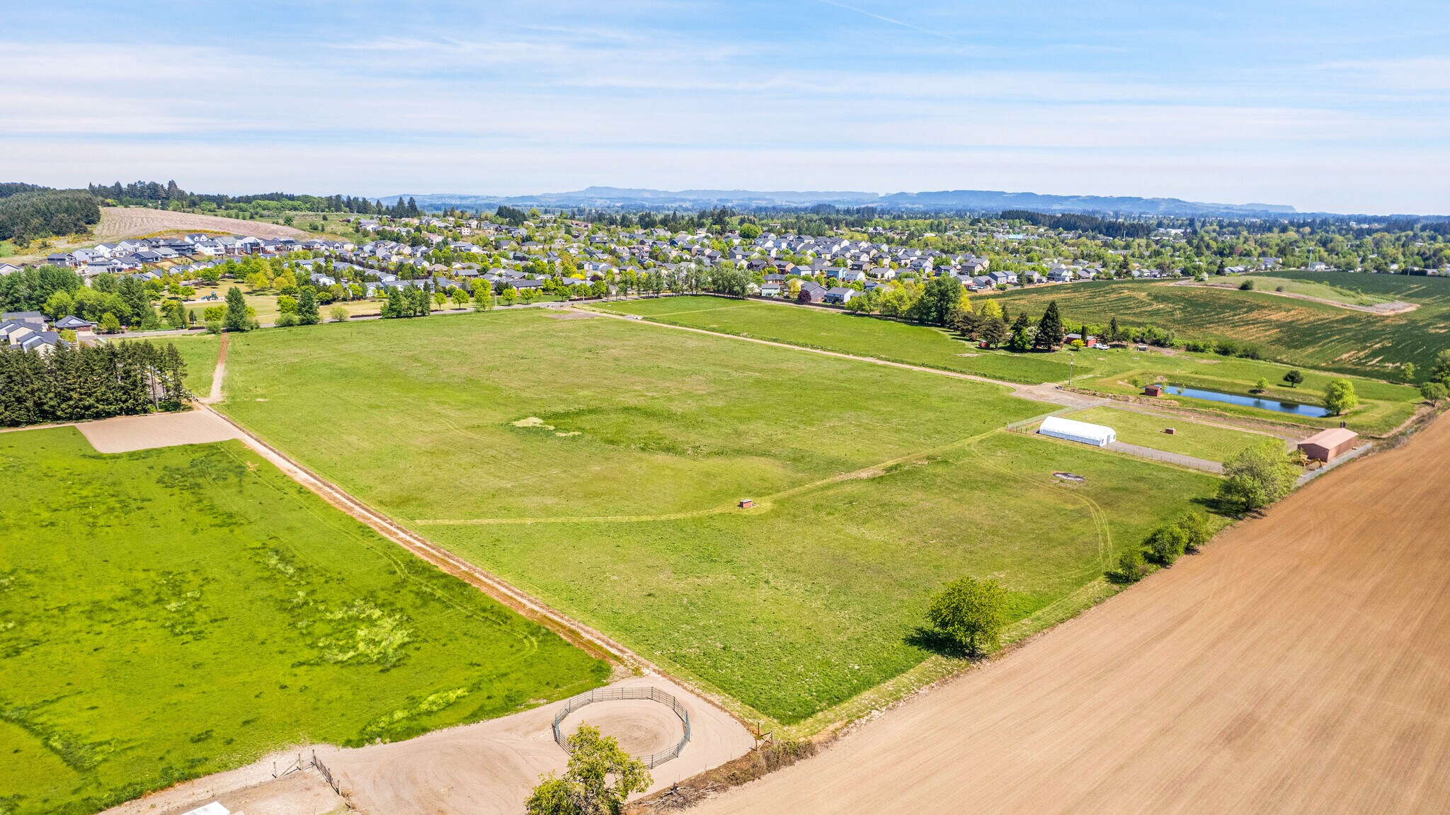 2700 SW Redmond Hill Rd, Mcminnville, OR for Sale