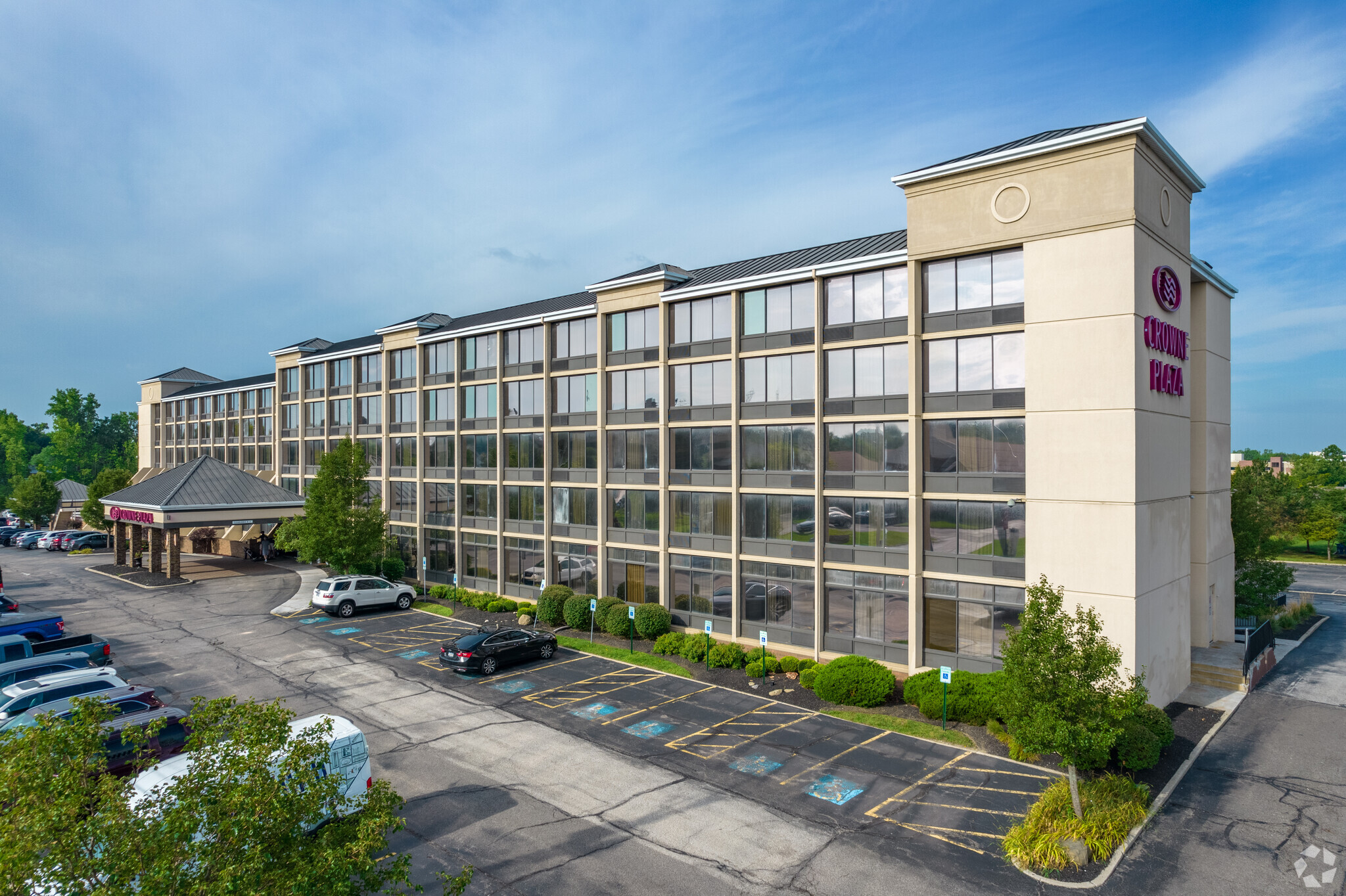 7230 Engle Rd, Middleburg Heights, OH for Sale