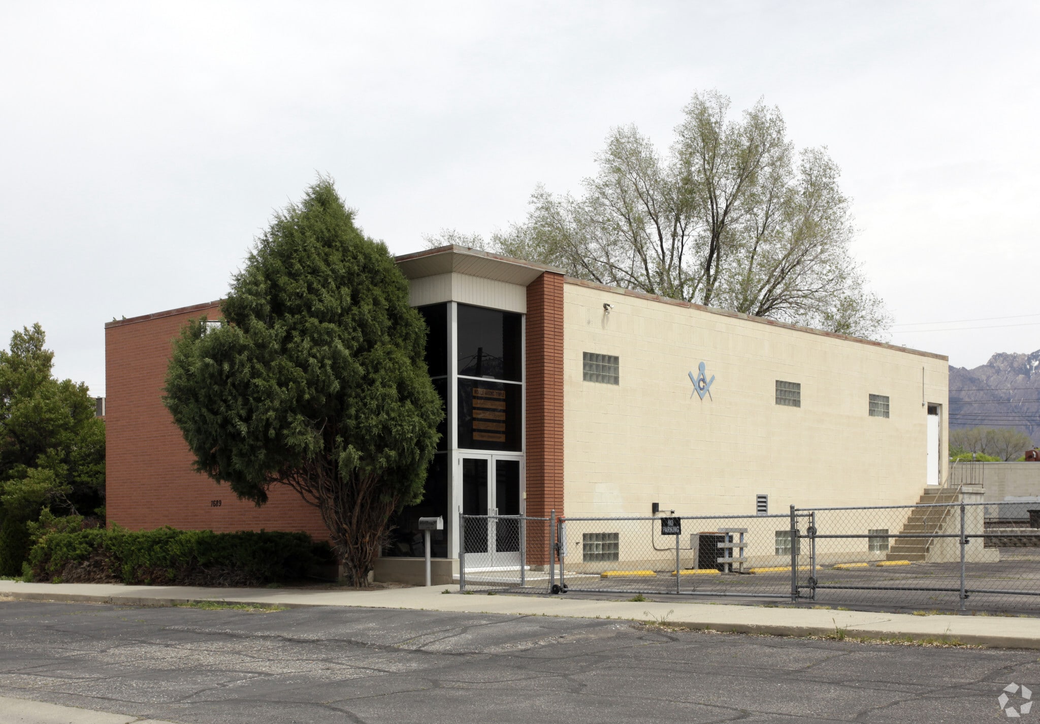 7689 S Center Sq, Midvale, UT for Sale