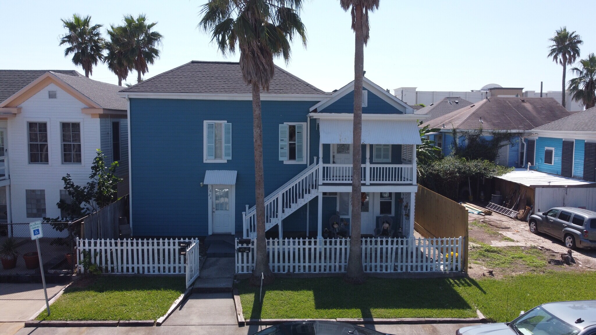 1623 Avenue N 1/2, Galveston, TX for Sale