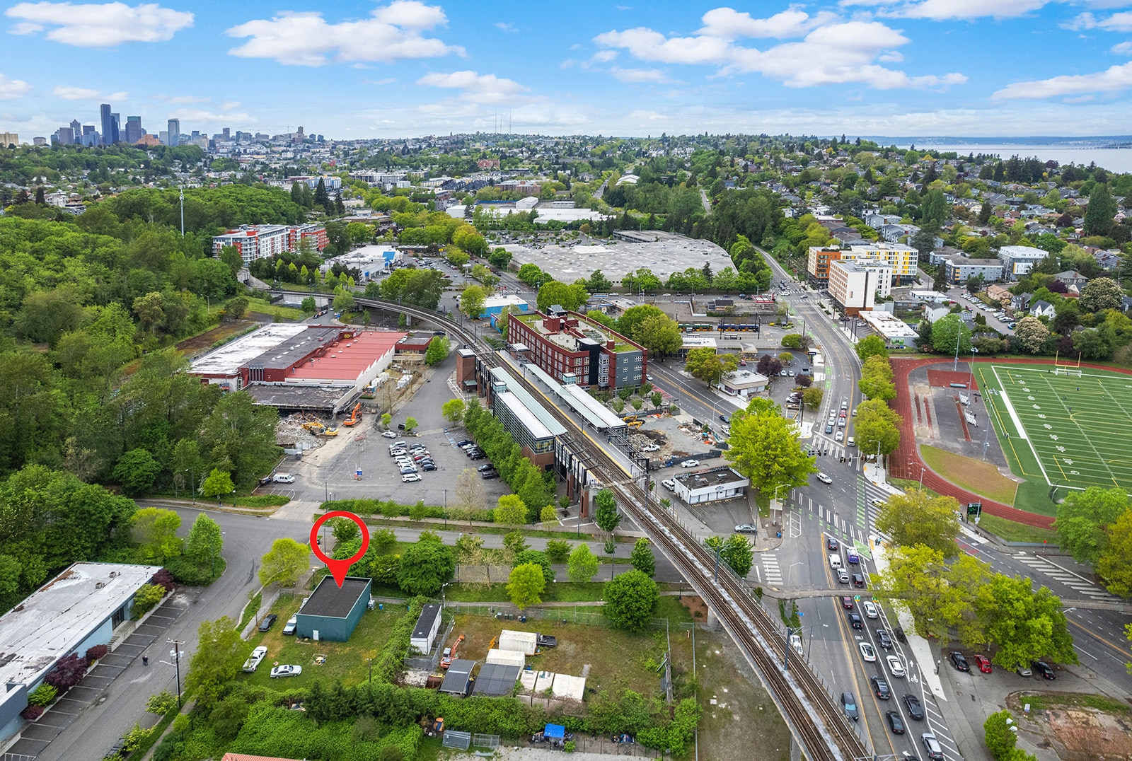 2705 S Winthrop St, Seattle, WA for Sale