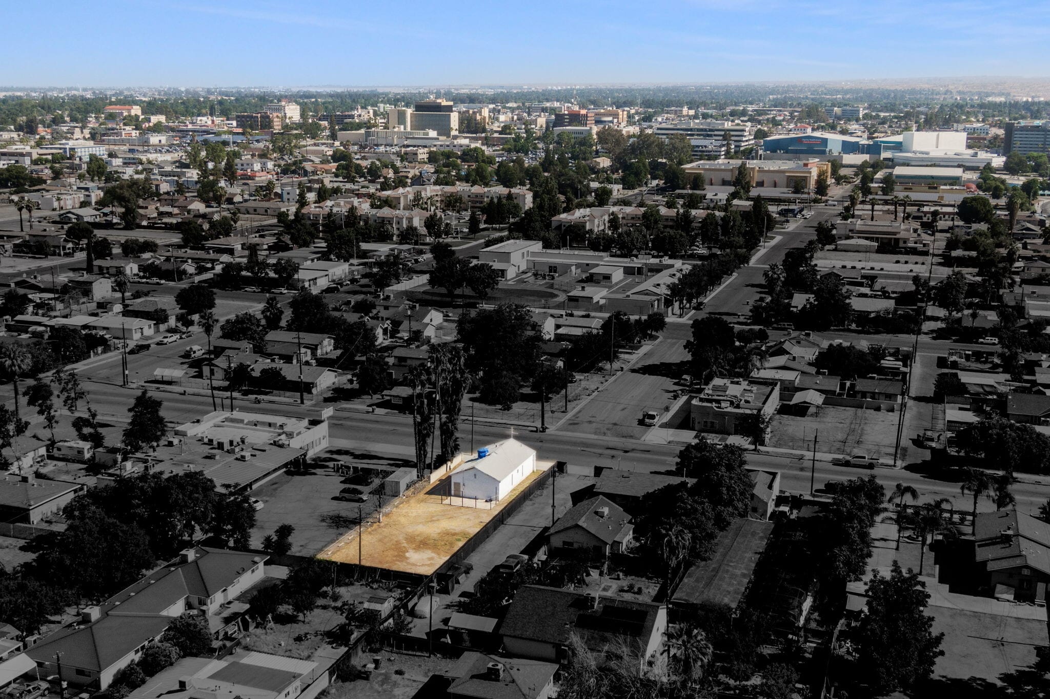 1001 8th St, Bakersfield, CA for Sale