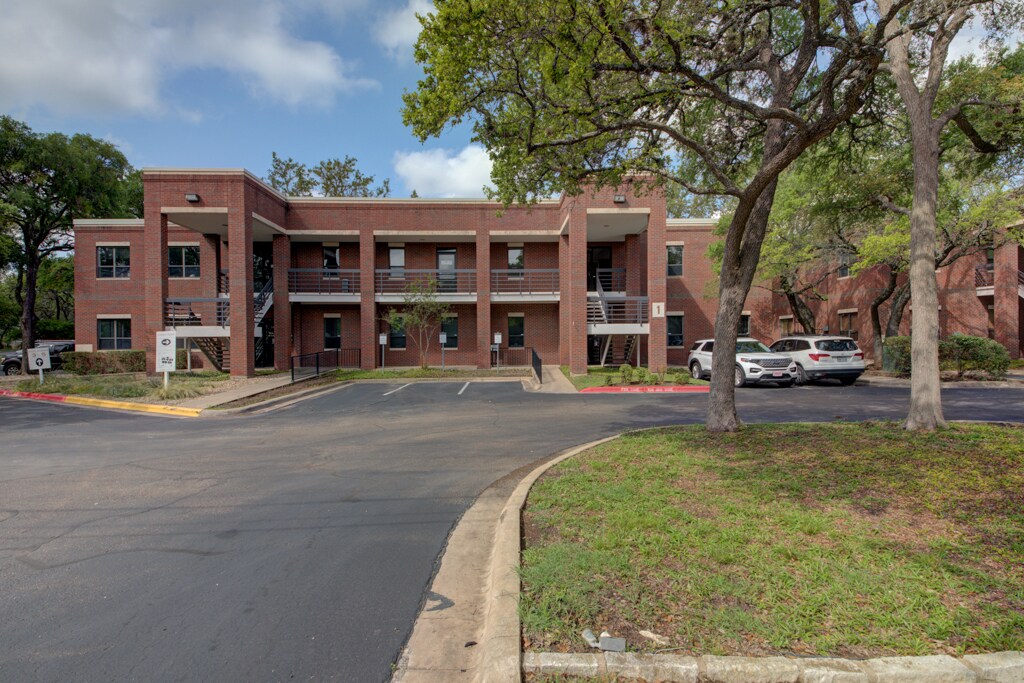 11824 Jollyville Rd, Austin, TX for Rent