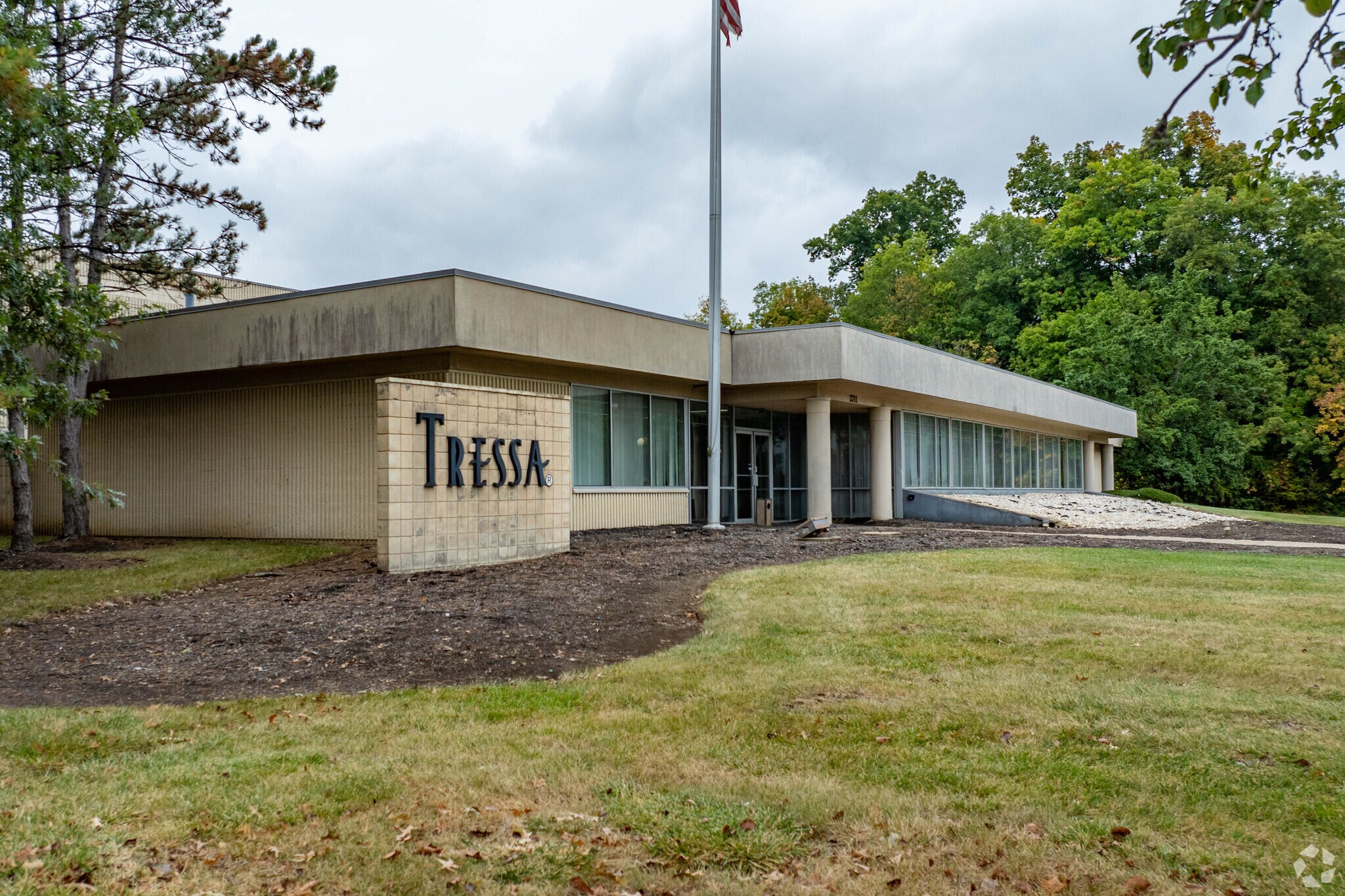 2711 Circleport Dr, Erlanger, KY for Rent