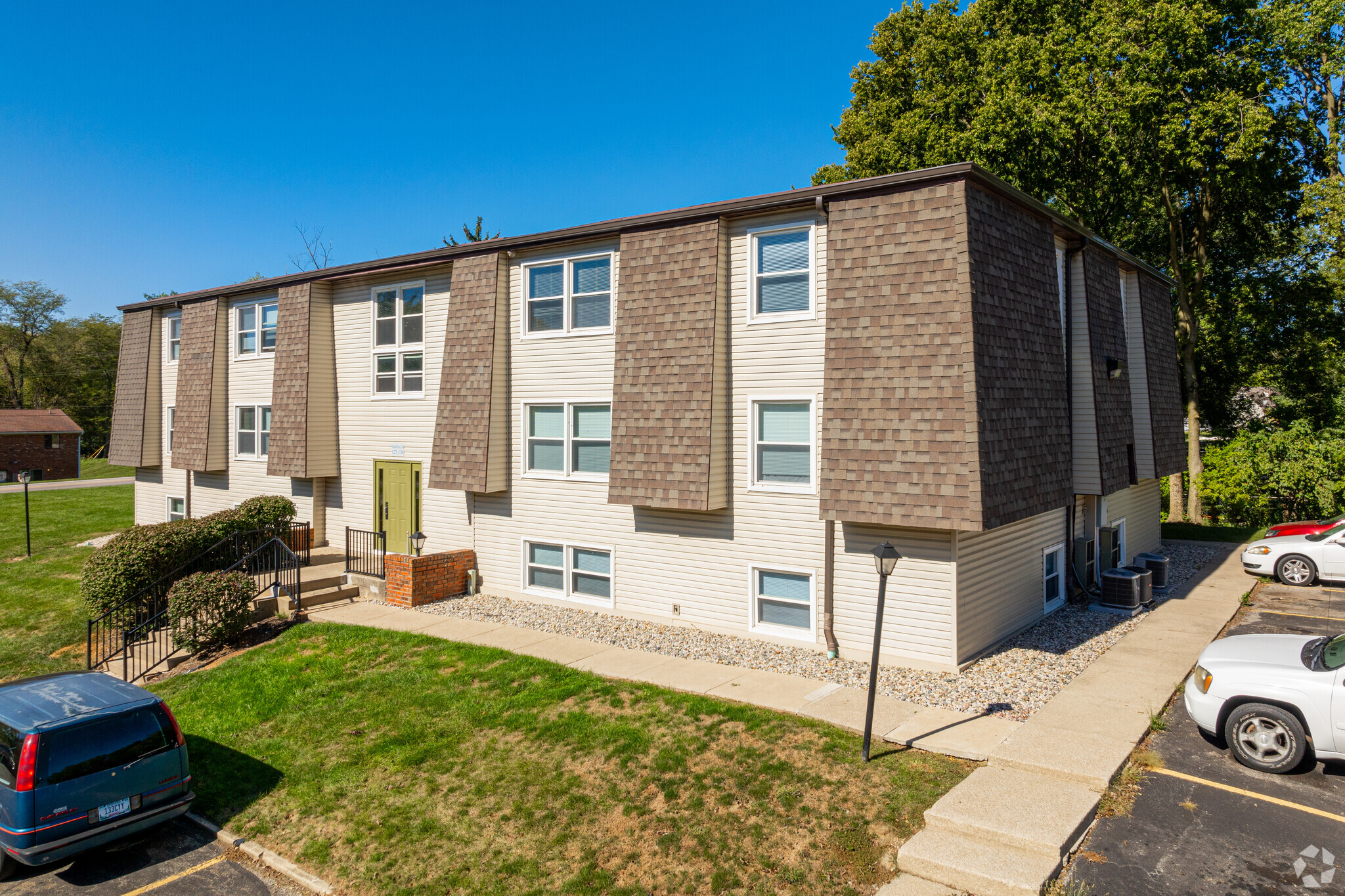 600 Bartlett St, Huntington, IN for Sale