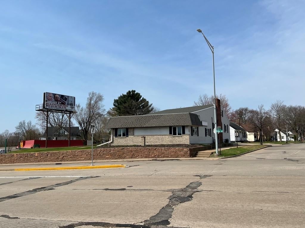 2402 Grand Ave, Wausau, WI for Rent