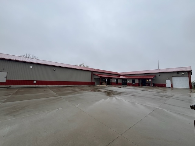 265 E 925 S, Haubstadt, IN for Sale