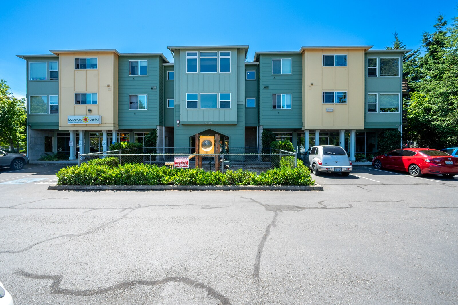 13505 Ambaum Blvd SW, Burien, WA for Sale