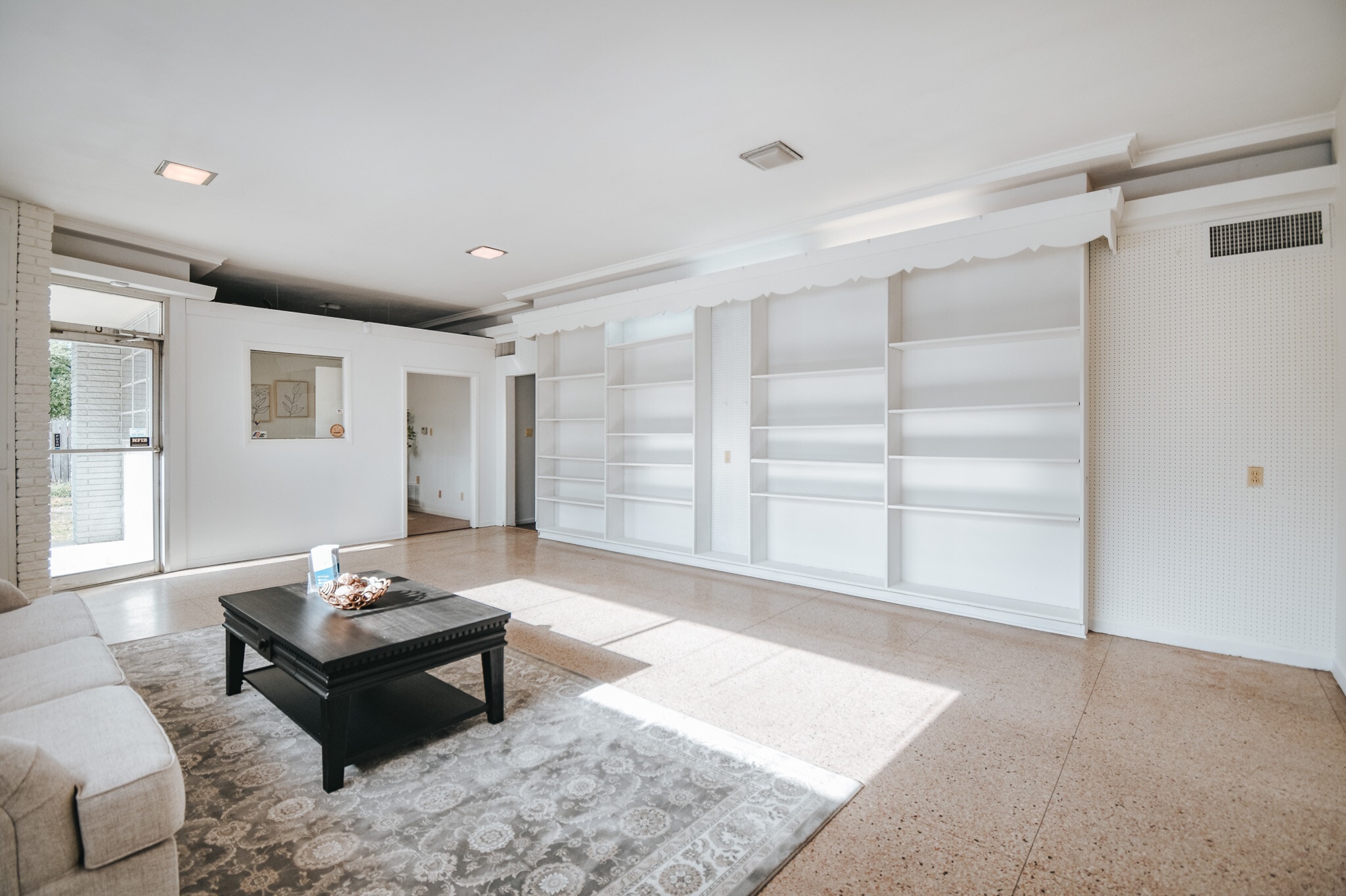 305 N Laurent St, Victoria, TX for Rent