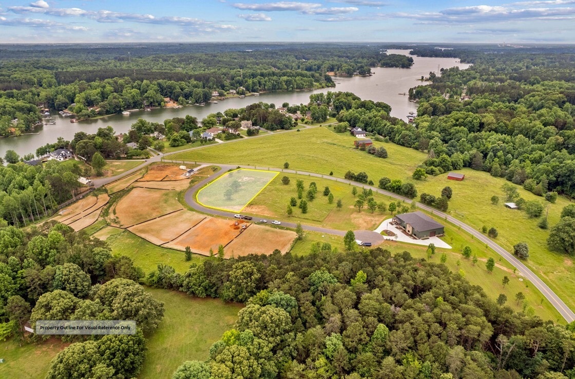 115 Bentley Ct, Troutman, NC for Sale