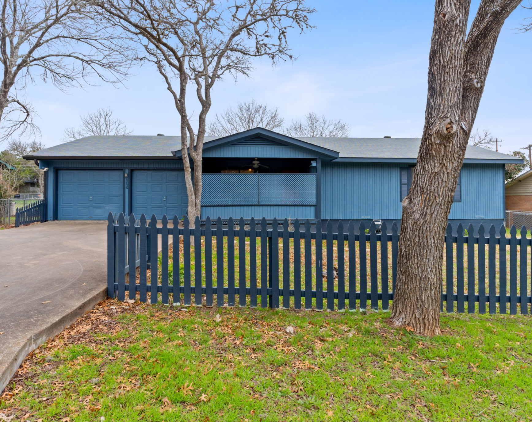 604 Dartmouth St, San Marcos, TX for Sale