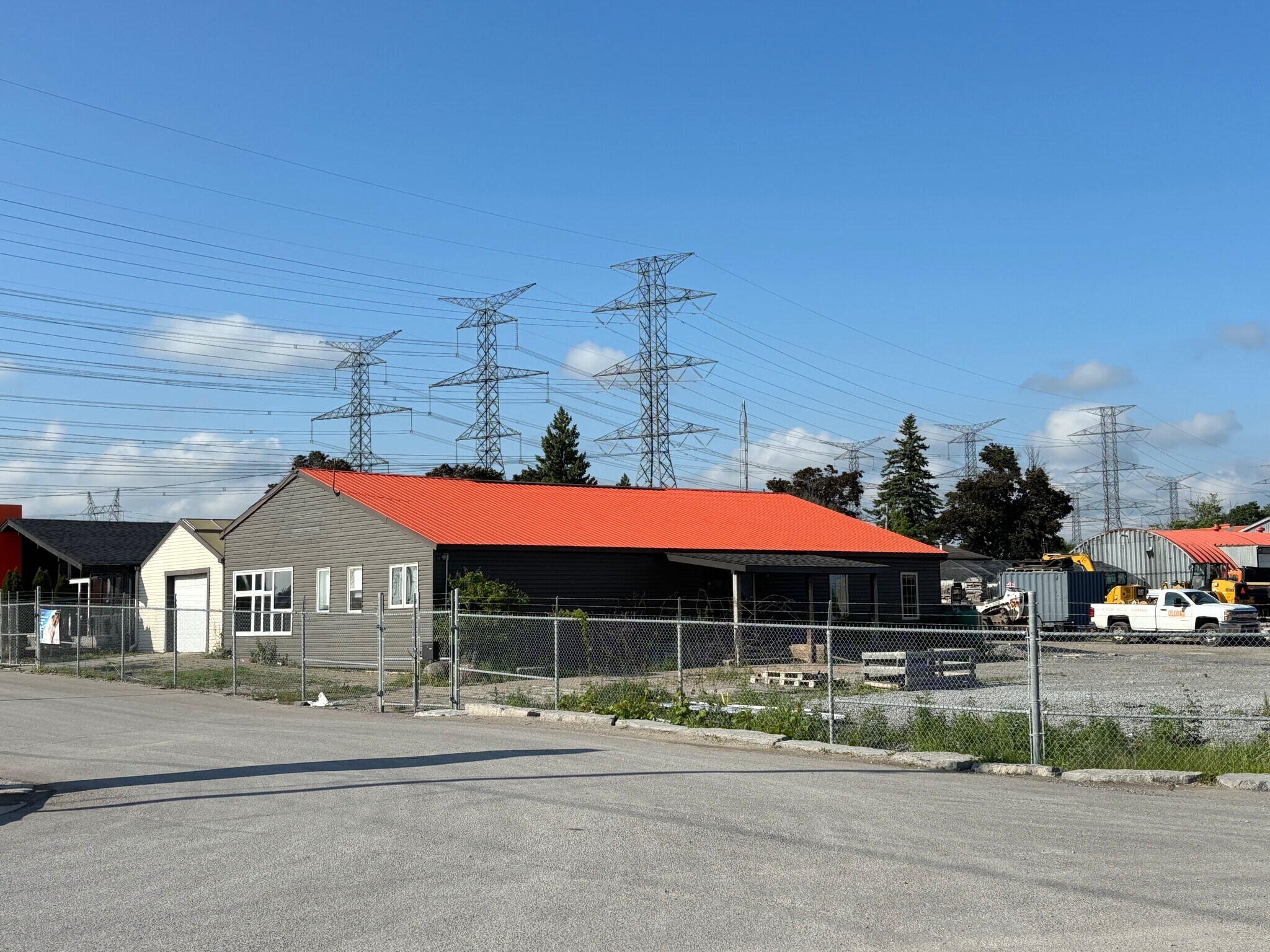 5515 Thickson Rd N, Whitby, ON for Rent
