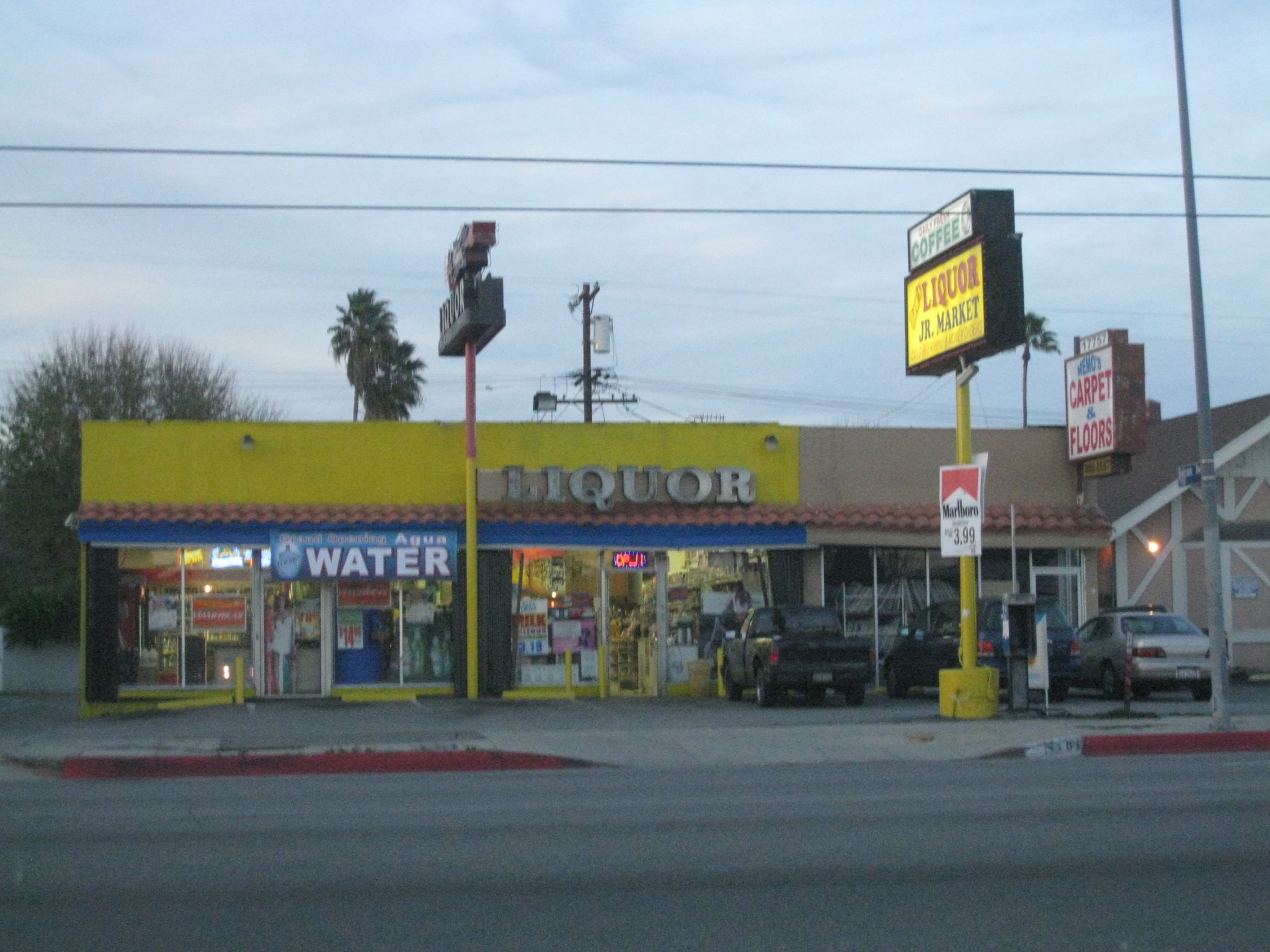 17757-17759 Saticoy St, Reseda, CA for Rent