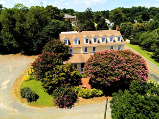 Montross, VA Hospitality - 21 Polk St