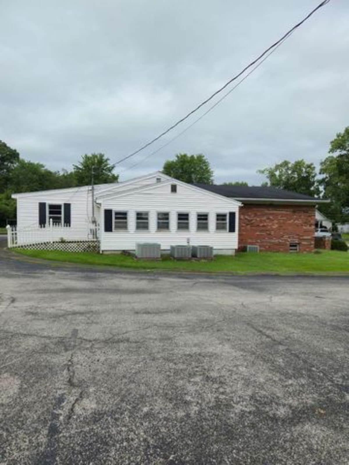 375 W College Ave, Stanton, KY for Sale