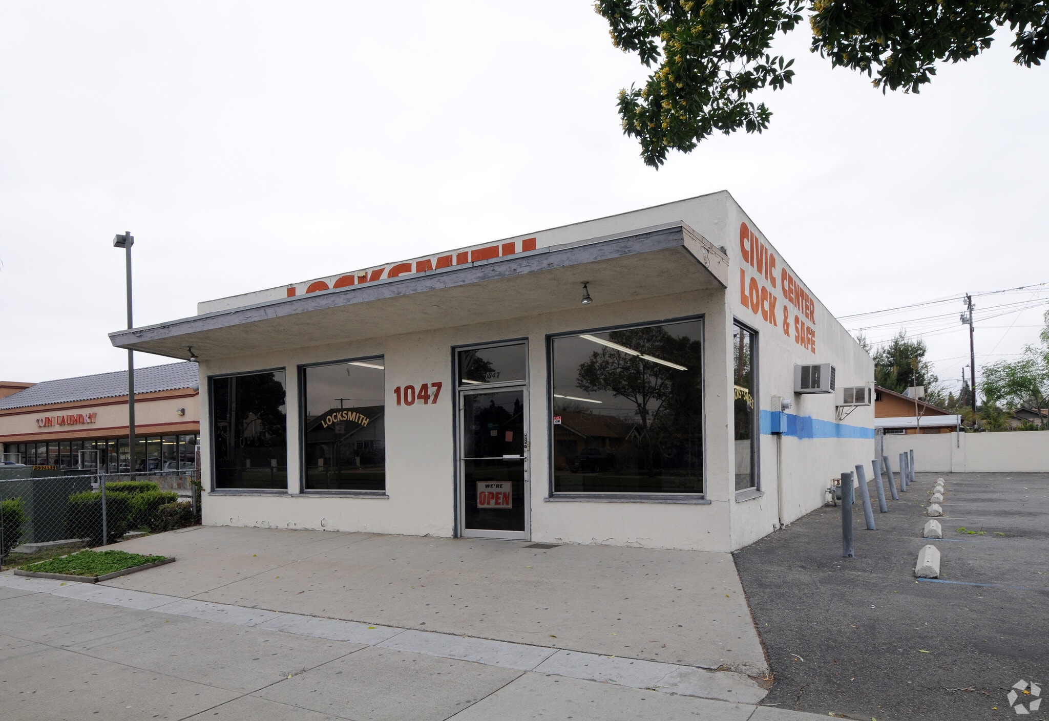 1047 W 1st St, Santa Ana, CA for Rent