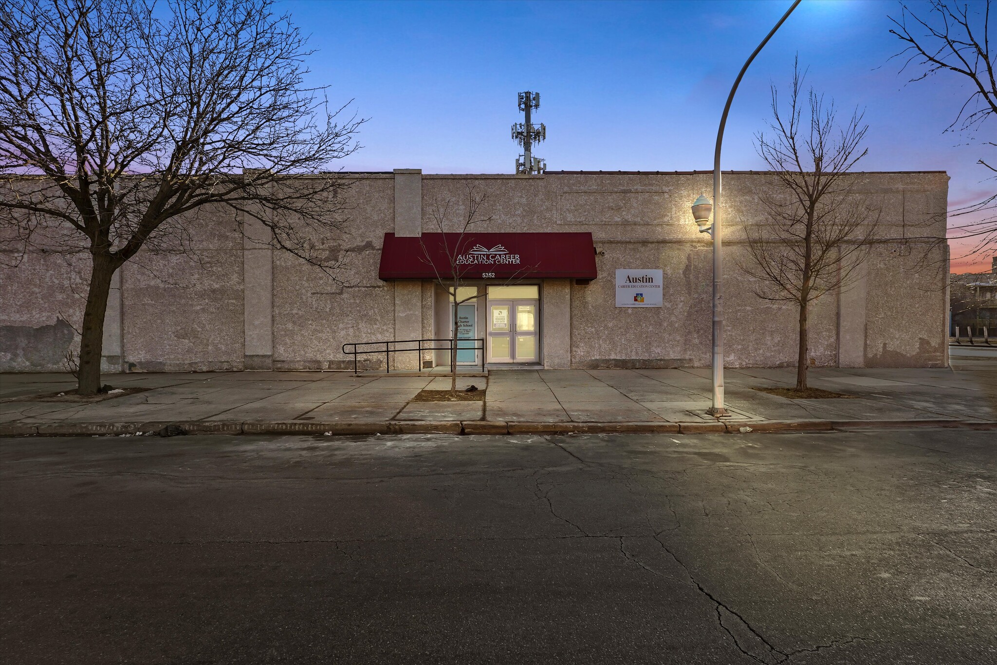 5352 W Chicago Ave, Chicago, IL for Sale