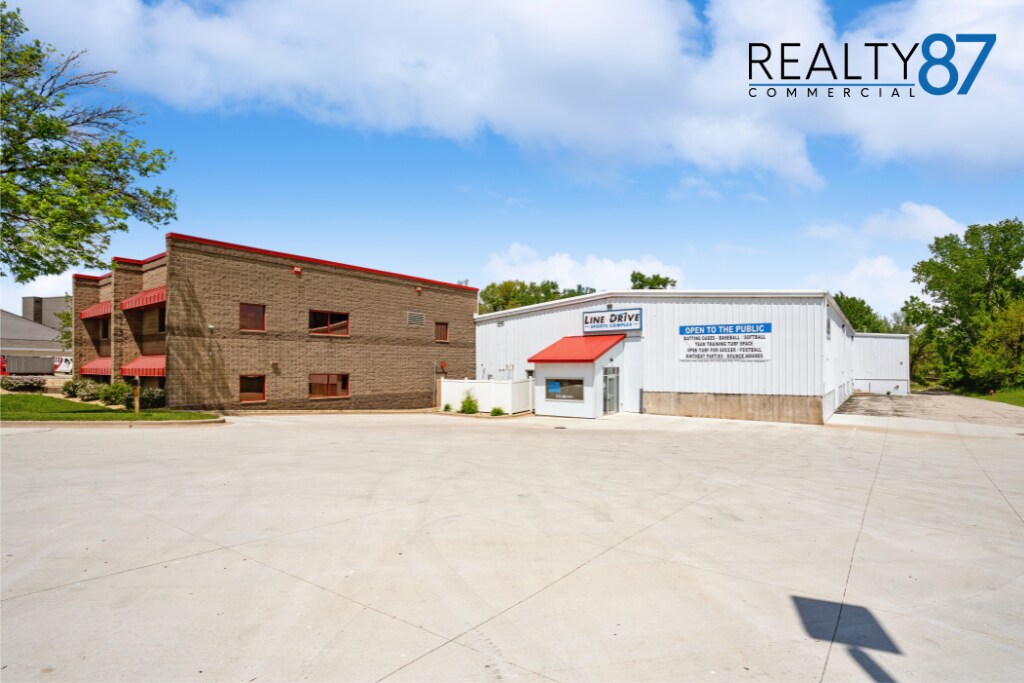 850 Twixt Town Rd NE, Marion, IA for Rent