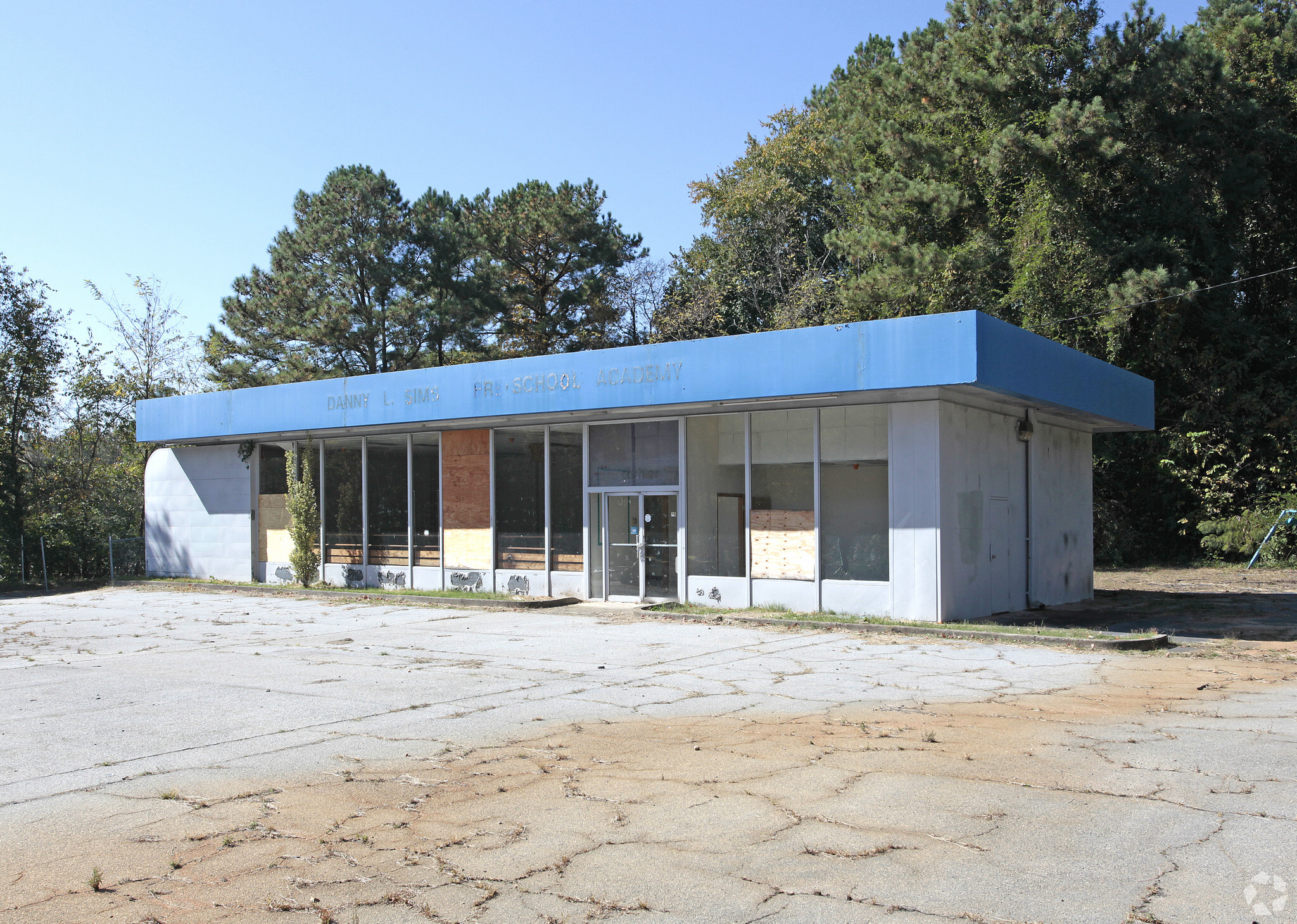 3260 Stone Hogan Rd, Atlanta, GA for Rent