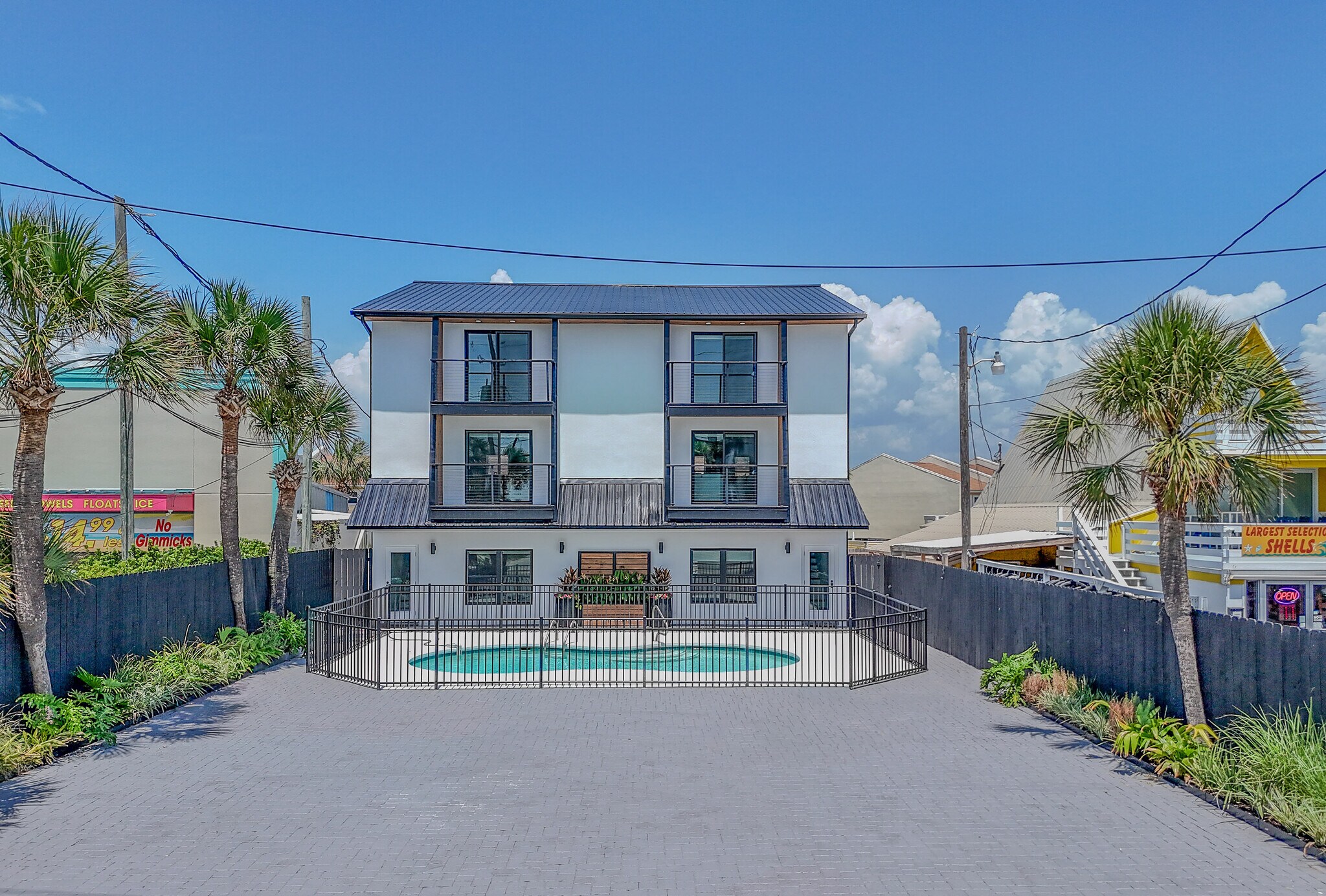 1656 Scenic Gulf Dr, Destin, FL for Sale