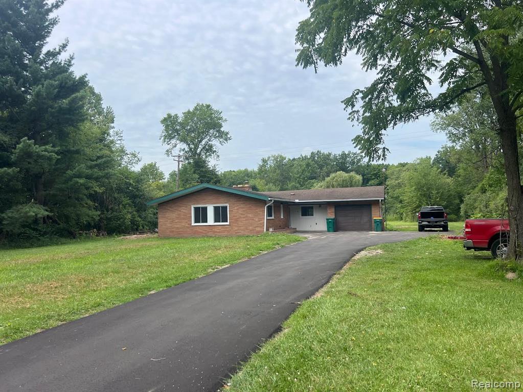 12000 Inkster Rd, Romulus, MI for Sale